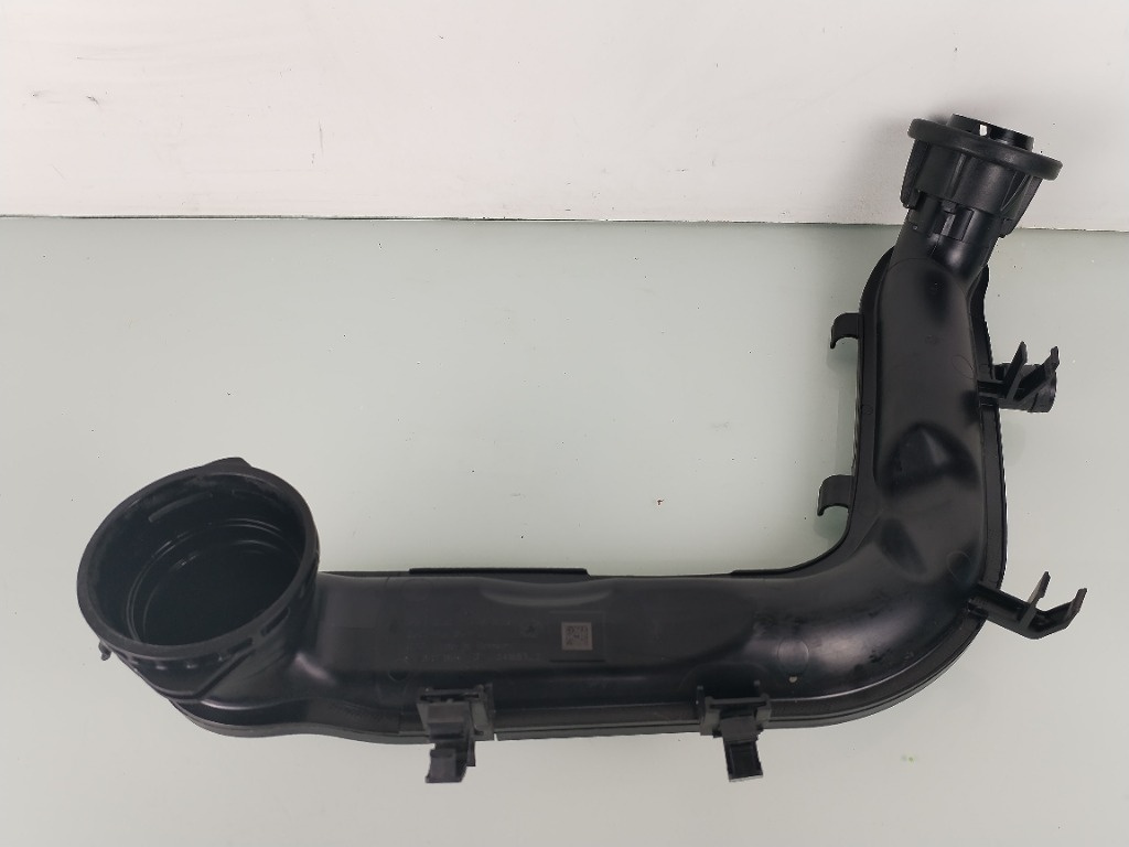 Tub admisie Volkswagen Golf 8 1.0TSI DUS 05C145673B