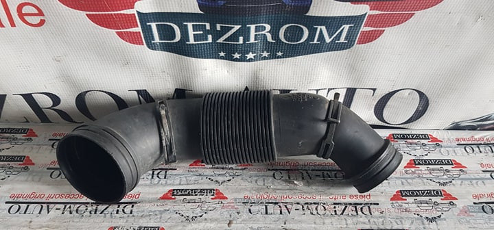 Tub aer Audi Q7 3.0 TDI 232 CP BUG cod 7L6129627F
