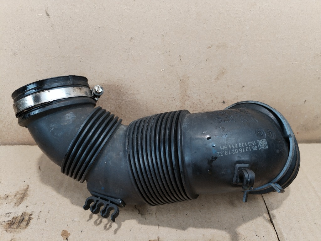 Tub aer Volkswagen Jetta 4 2.0TDI CUU 1K0129654BH