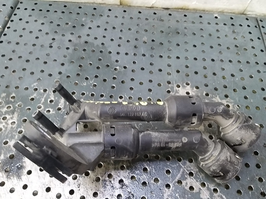 Tub conducta apa 2.0 tdi audi a4 b9 8w 04l122157ac