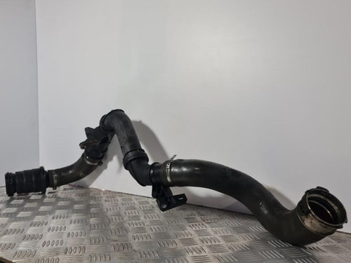 Tub furtun admisie aer Opel Vivaro B 2014-2019 1.6 cdti 93451664