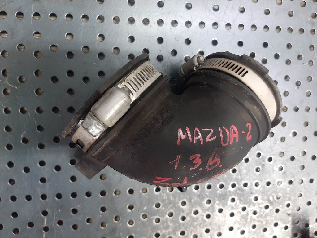 Tub furtun admisie zj 1.3 b mazda 2 euro 4 014081-2450
