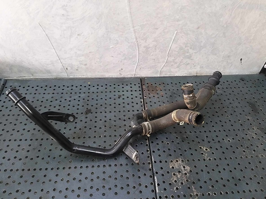 Tub furtun apa 1.4 tsi vw golf 6 03c121070b
