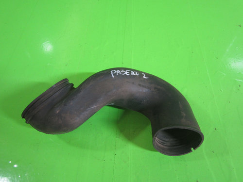 TUB / FURTUN / RACORD AER ADMISIE MITSUBISHI PAJERO 2 4x4 2.8 TD FAB. 1991 - 1999 ⭐⭐⭐⭐⭐