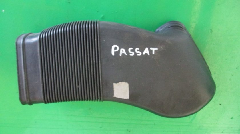 TUB / FURTUN / RACORD AER COD 8D0129617E VW PASSAT B5 1.9 TDI FAB. 1996 - 2000 ⭐⭐⭐⭐⭐