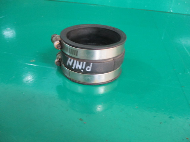 TUB / FURTUN / RACORD AER MITSUBISHI PAJERO PININ 2.0 GDI FAB. 1999 – 2007 ⭐⭐⭐⭐⭐