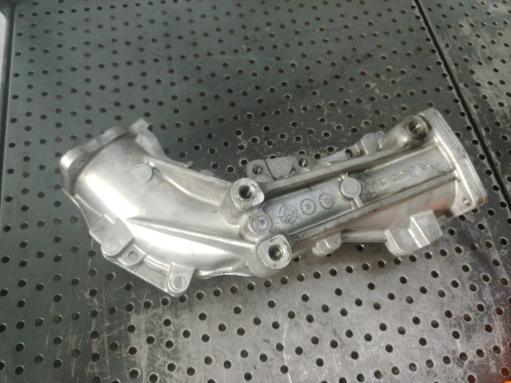 Tub galerie admisie 1.7cdti a17dtr opel astra j 8973858235 700997160