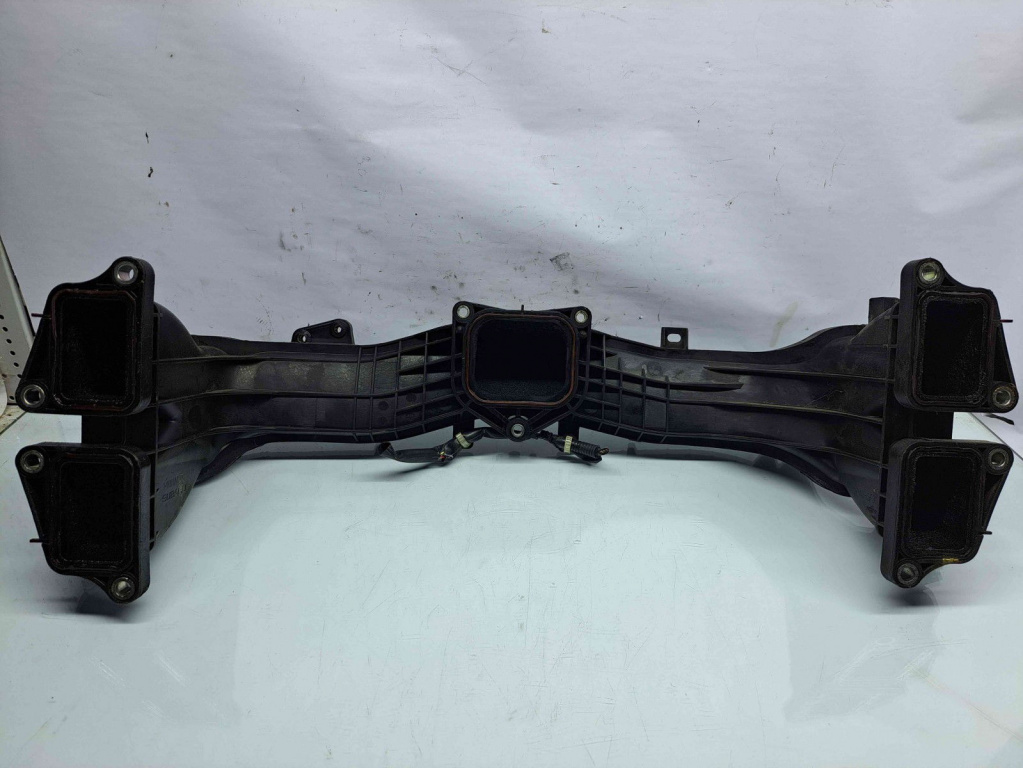 Tub galerie admisie SUBARU Outback IV (BM, BR) [Fabr 2009-2014] 14001AC170 2.0 2.0 110KW / 150CP