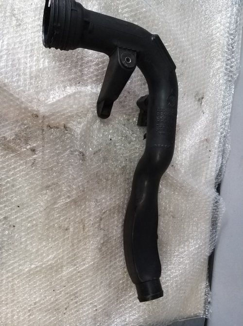 Tub intercooler 1.9 tdi audi a4 b6 vw passat b5 avf 8e0145762