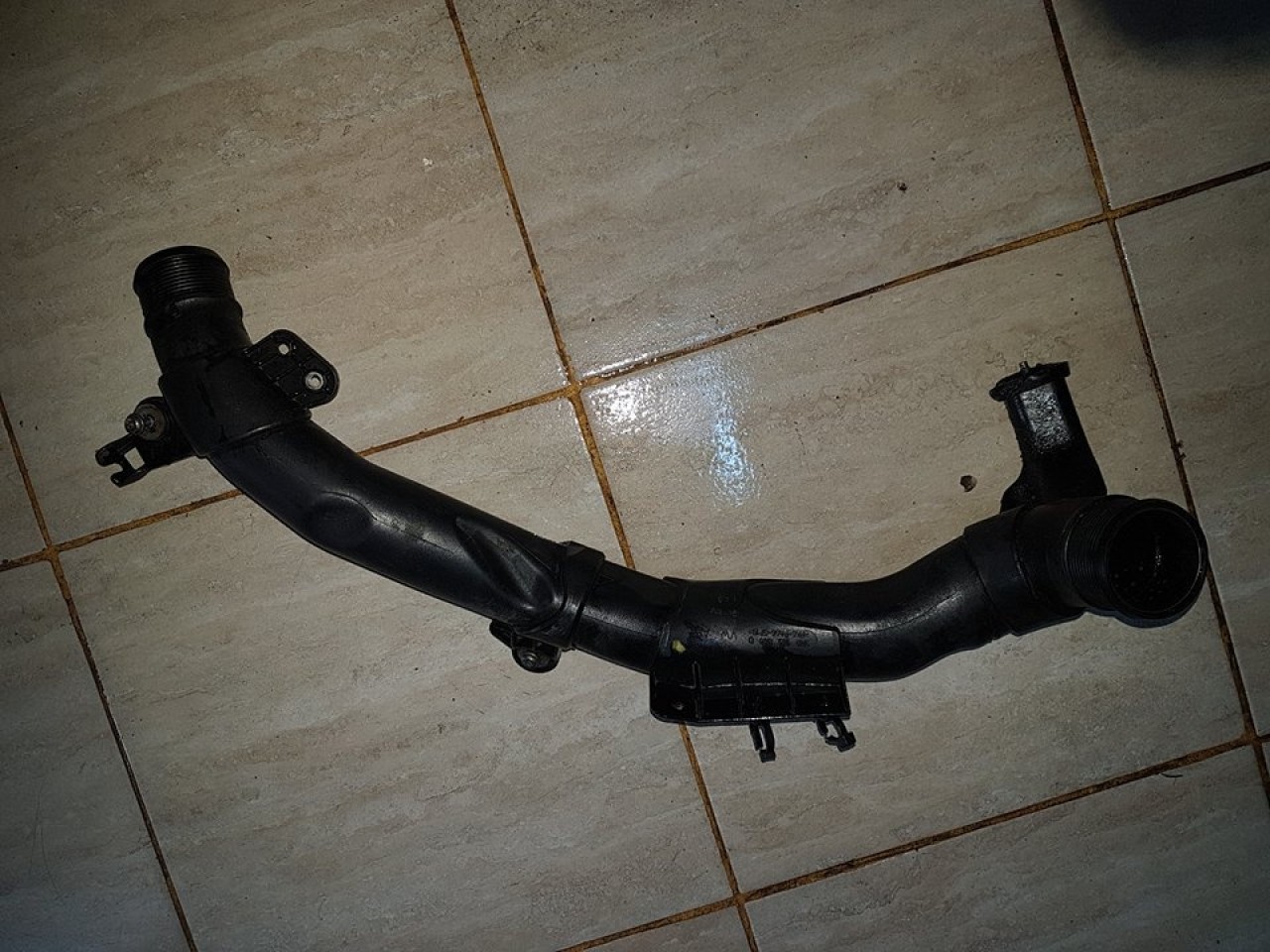 Tub intercooler 5n0145840d vw passat cc 2.0 tdi cbaa 136 cai