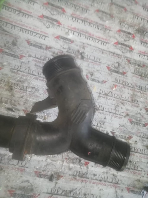 Tub intercooler cu senzor Audi Q7 cod piesa:7L6145795AB
