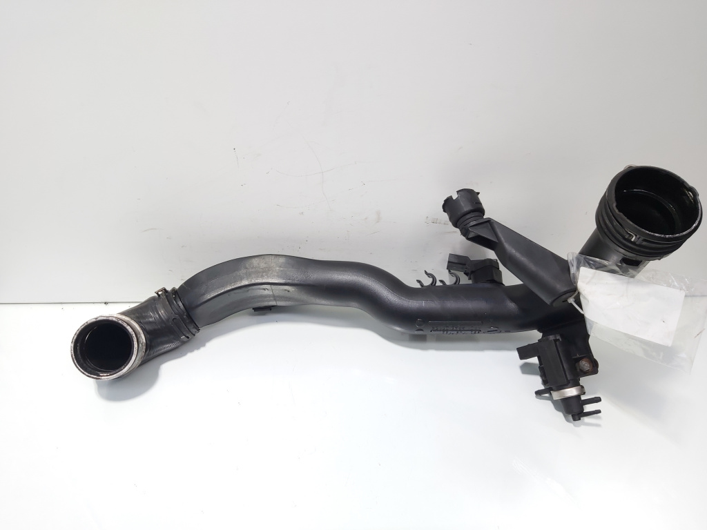 Tub intercooler cu senzor, cod 3B0145762A, VW Passat (3B3), 1.9 TDI, AWX (id:694962)