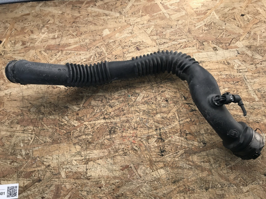 Tub intercooler E87 118d hatchback 2009 (779748104)