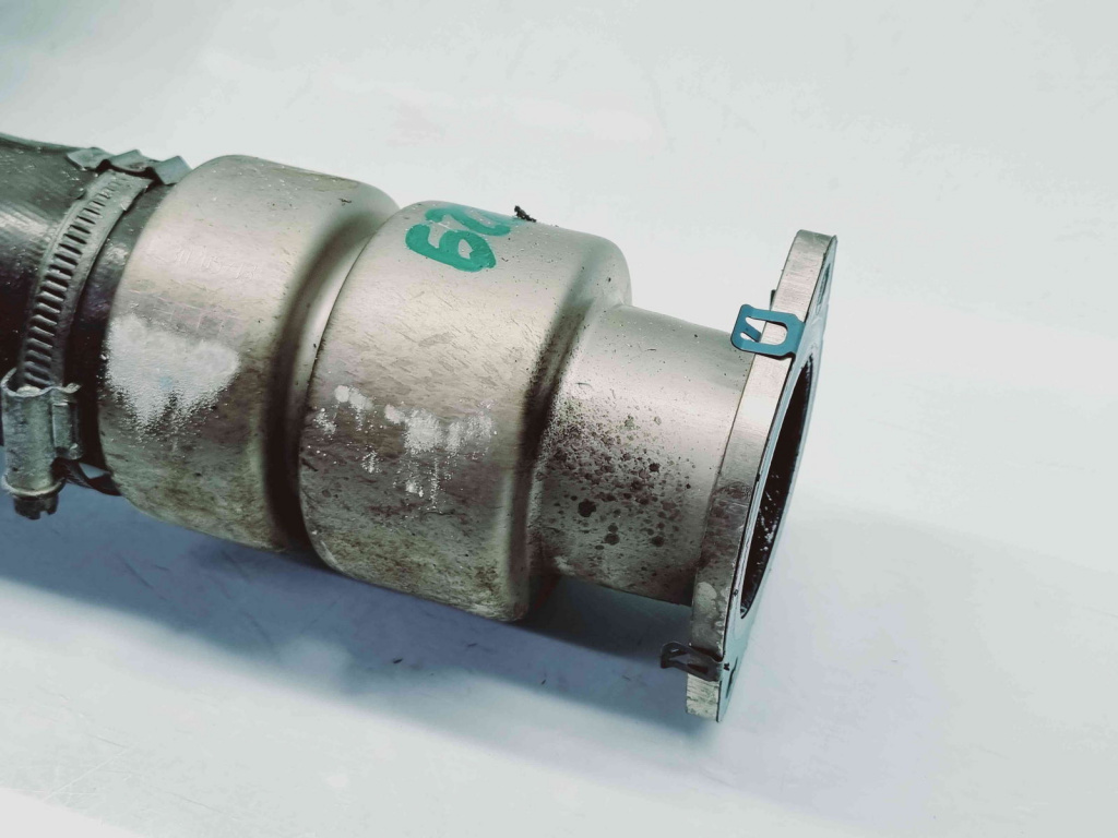 Tub intercooler Ford Focus 3 Hatchback [Fabr 2011-2015] AV61-6C750-AE 1.7 TCI D4FD 85KW / 115CP 1.7 TCI D4FD 85KW / 115CP