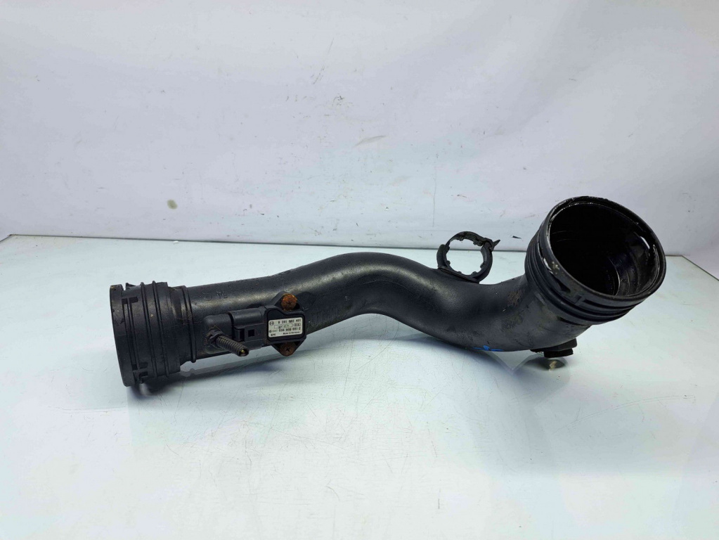 Tub intercooler Volkswagen Golf 5 (1K1) [Fabr 2004-2008] 1K0145770D 2.0 TDI BKD 2.0 TDI BKD 103KW / 140CP
