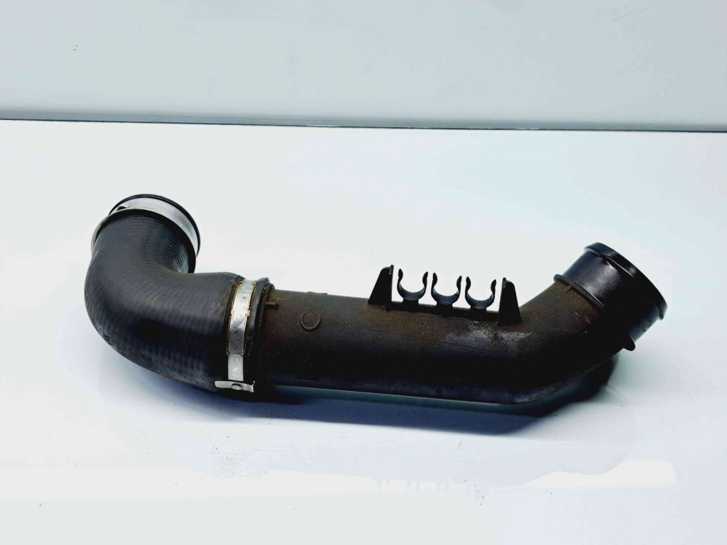 Tub intercooler Volkswagen Passat B6 (3C2) [Fabr 2005-2010] 3C0145770B 1.9 TDI BLS77KW / 105CP 1.9 TDI BLS 77KW / 105CP