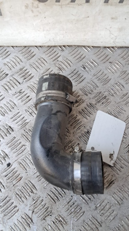 Tub intercooler Volvo V70 motor 2.4 D5 D5244T14 an fab. 2012 cod 30751920