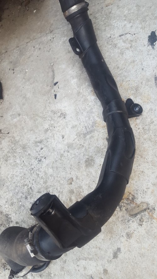 Tub intercooler Vw Passat B6 2.0TDI Euro 5 CBAB 1K0145770AE