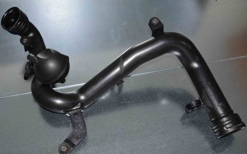 TUB PLASTIC TURBO VW PASSAT B6/C3 1.9TDI 2007 COD: 1K0 145 770 B
