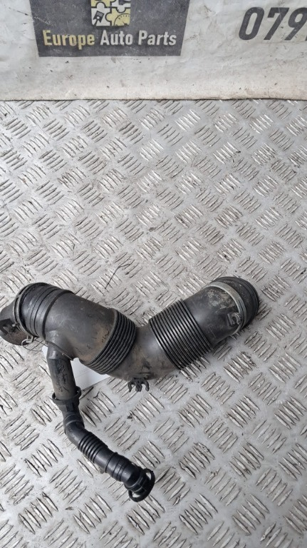 Tub turbo Vw Jetta 1.9 TDI 105CP / 77 KW cod motor BLS transmisie manuala 6+1 an 2007 cod 3C0129654M