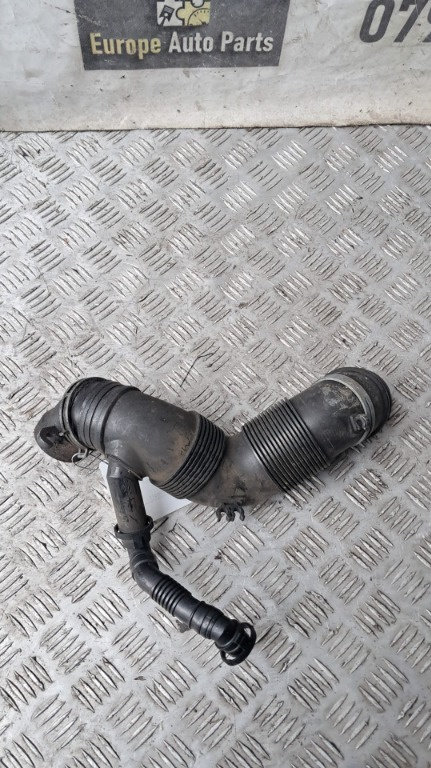 Tub turbo Vw Touran 1.9 TDI 105CP / 77 KW cod motor BLS transmisie manuala 6+1 an 2007 cod 3C0129654...