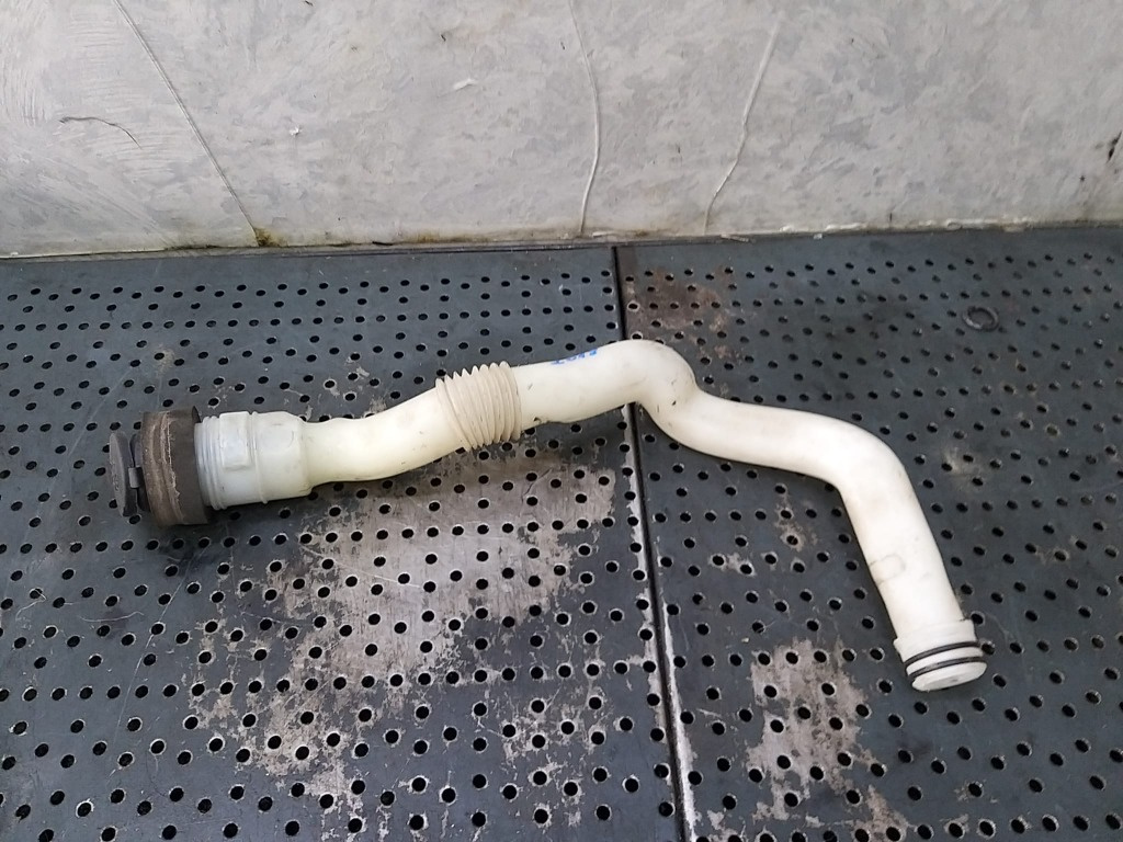 Tub vas lichid maserati ghibli 670038848