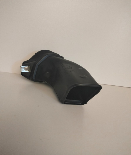Tub ventilatie 8T1819725 Audi A5 8T [facelift] [2011 - 2016]