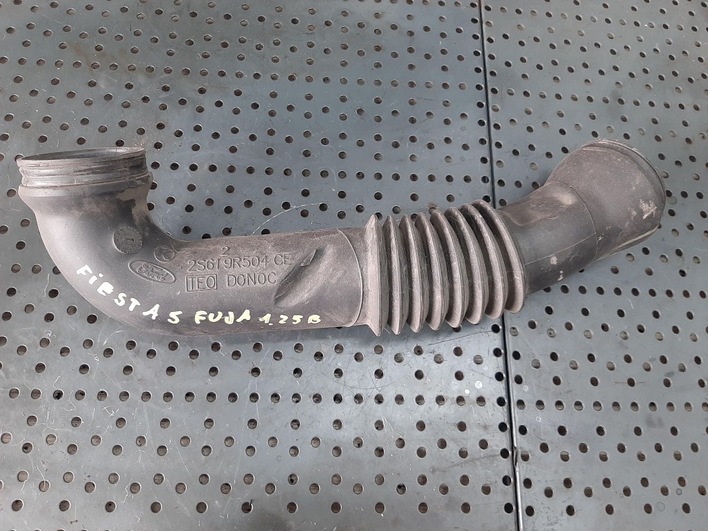 Tubulatura admisie 1.25 b fuja ford fiesta 5 fusion 2s619r504ce