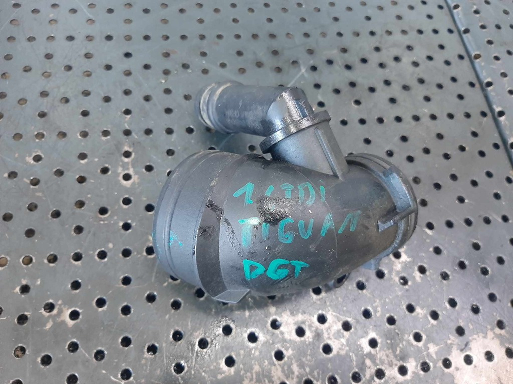 Tubulatura admisie 1.6 tdi dgt vw tiguan golf 7 seat leon 5q0129635