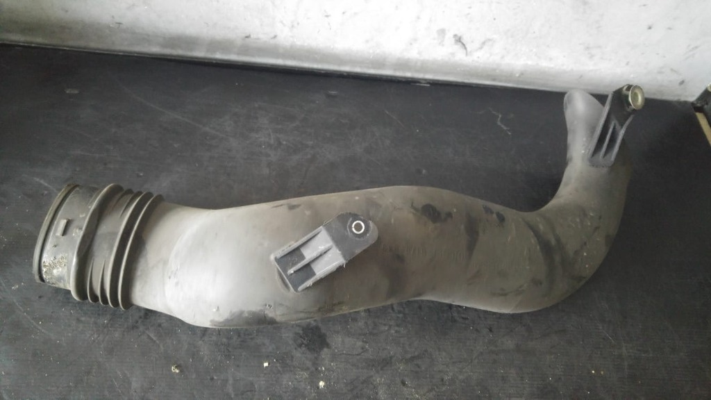 Tubulatura admisie 1.9 jtd alfa romeo 159 51782843