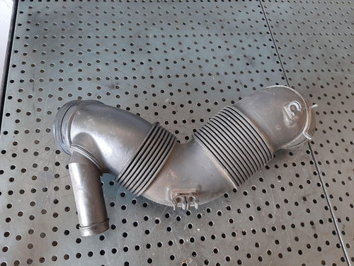 Tubulatura admisie 1.9 tdi bls audi a3 8p seat altea ibiza toledo skoda fabia vw golf 5 3c0129654m