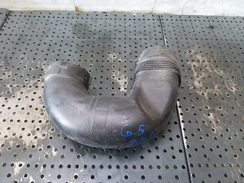 Tubulatura admisie 2.0 tdi vw golf 5 1k 1k0129618at