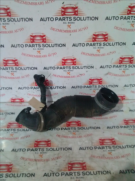 Tubulatura admisie 2.0TDI VOLKSWAGEN TIGUAN an fabr. 2011