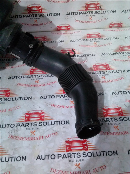 Tubulatura admisie 3.0 d VOLKSWAGEN TOUAREG an fabr. 2013