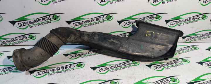 Tubulatura admisie aer 551020308 Opel Astra H [2004 - 2007] wagon 1.9 CDTI MT (120 hp)