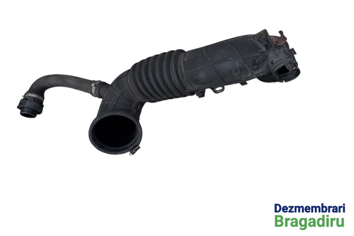 Tubulatura admisie aer BMW Seria 1 F20/F21 [2011 - 2015] Hatchback 5-usi 120d MT (184 hp) Pachet M Cod motor: N47D20C