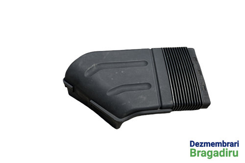 Tubulatura admisie aer Cod: 8E0129617D Seat Exeo [2009 - 2012] Sedan 2.0 TDI MT (143 hp) Cod motor: ...