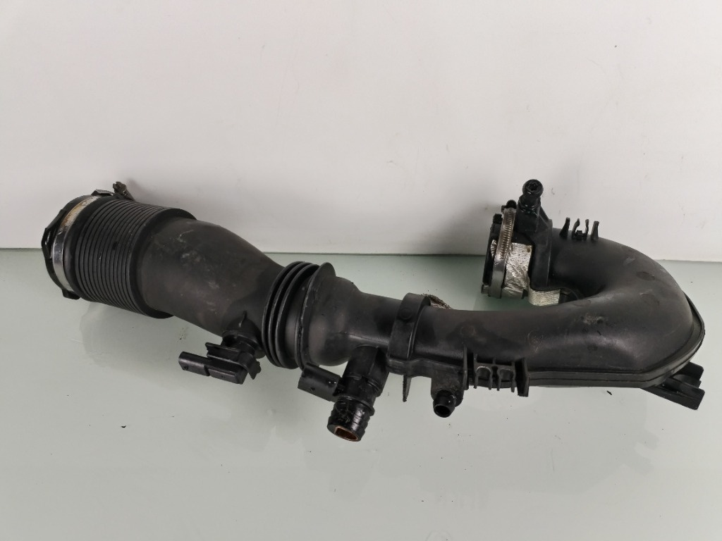 Tubulatura admisie aer Mercedes A Class W176 1.6B A2700901029