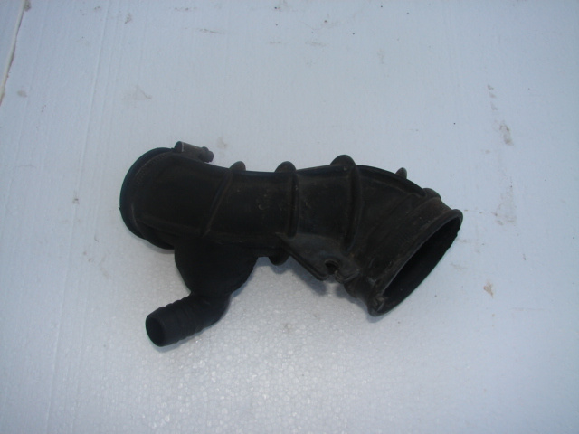 Tubulatura admisie aer Opel Astra G [1998 - 2009] wagon 5-usi 2.0 DI MT (82 hp) (F35_)