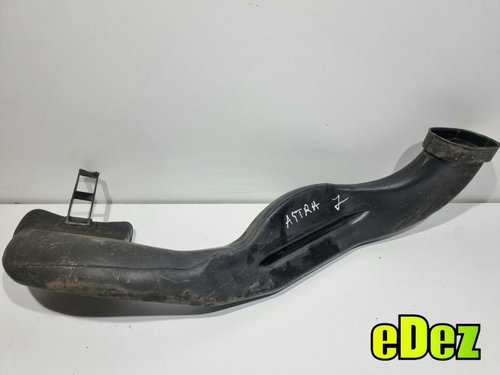 Tubulatura admisie aer Opel Astra J (2009-2012) 1.4 benzina A14XER 13307080