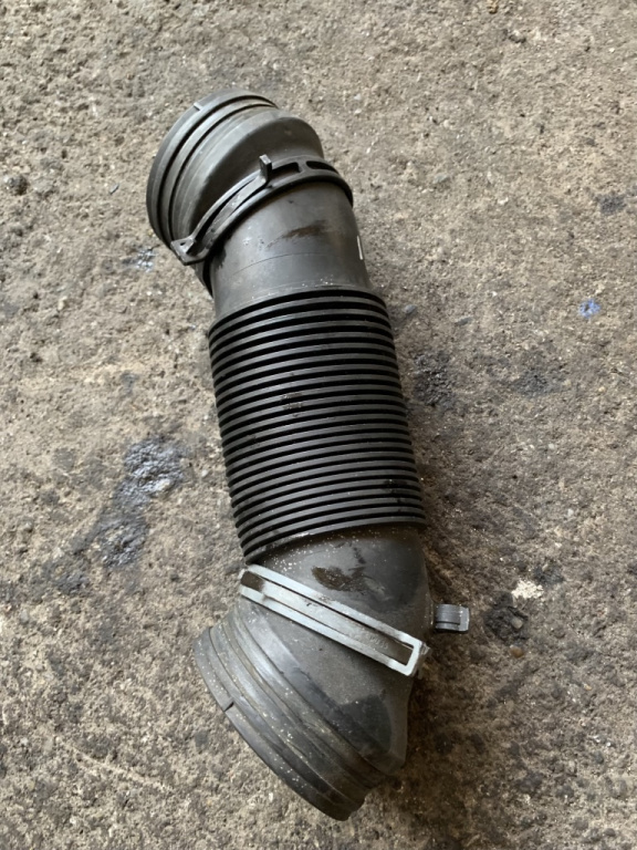Tubulatura admisie aer Volkswagen Jetta 5 [2005 - 2011] Sedan 4-usi 2.0 TDI MT (140 hp) (1K2)