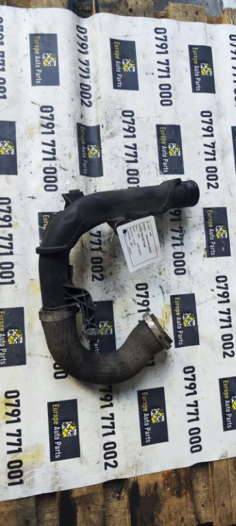Tubulatura admisie Audi A3 8P 2.0 TDI motor CFF an 2011 cod 1K0145770AE