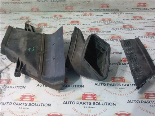 Tubulatura admisie AUDI A4 B8 2.0 TDI an fabr 2011