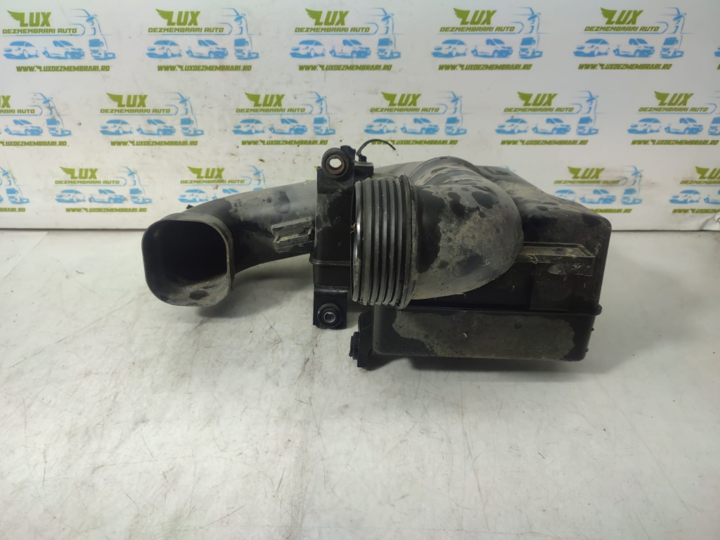 Tubulatura admisie cu rezonator 28220-3z300 Hyundai i40 VF [2011 - 2015]