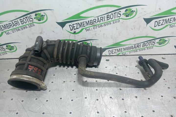 Tubulatura admisie Daewoo Matiz M100 [1998 - 2001] Hatchback 0.8 MT (52 hp)