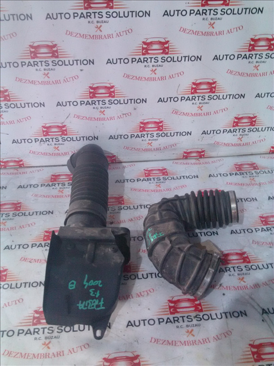 Tubulatura admisie FORD FIESTA 1.3 B an fabr. 2004