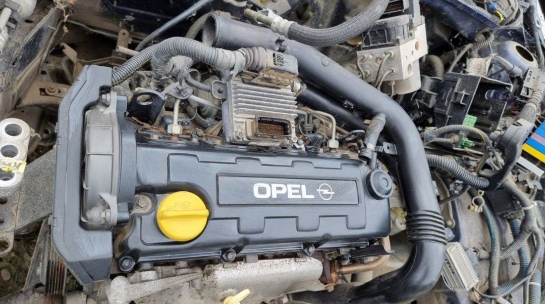 Tubulatura admisie Opel Astra G motorizare 1.7 DTI 75CP An 1999 2000 2001 2002 2003 2004