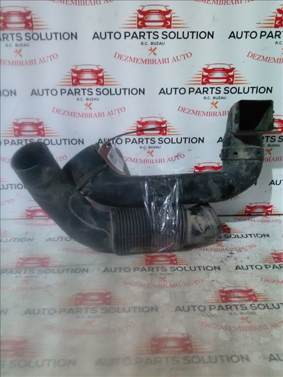 Tubulatura admisie PEUGEOT 307 1.6 HDI an fabr. 2008