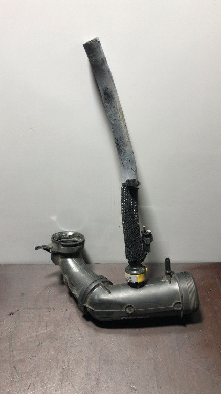 Tubulatura admisie turbo cod 9807939780 Peugeot Citroen 1.2VTi 72CP , 82 CP