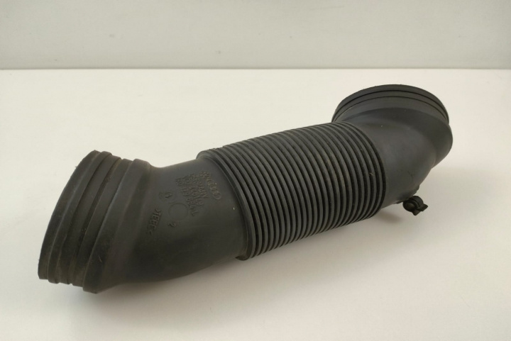 Tubulatura Aer 1k0129684l Volkswagen VW Passat B6 [2005 - 2010]